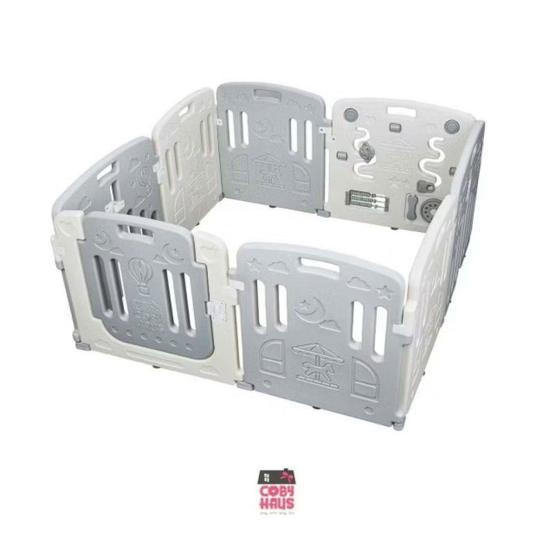 Coby Haus Sky Fence Jumbo 6+2+2 / Pagar Pengaman Bayi / Pagar Bermain Anak (Kategori: Mainan & Baby Walker) berada di Bekasi. Dikirim oleh yess_preloved (ID iklan 1382537628, Gambar 1). Deskripsi: SPESIFIKASI : + Desain : Sky Fence + Warna : Tosca + Bahan : Plastik BPA Free + Panel : 6 Panel + 2 Stand Alone + 1 Pintu + 1 Papan Aktivitas + Berat : 25 Kg + Usia : 0+ KEAMANAN : + Bahan yang digunakan bebas BPA dan tidak beracun. + Dengan diversifika