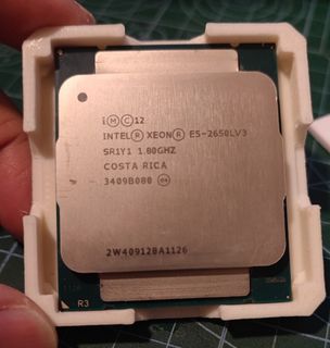 （分類：）位於 。 由 johnbreaker 提交（商品編號 1382656710，圖片 1）。簡介： 。