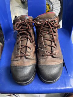 (Kategori: ) berada di . Dikirim oleh sl_sepatu (ID iklan 1382673615, Gambar 1). Deskripsi: .