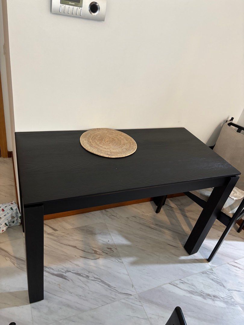 Dining Table (Category: Tables & Sets) located in Singapore. Submitted by anyafandy (Listing ID 1382558586, Image 2). Description: Bought this brand new but found out it’s too small for us. Solid wood good quality Size of table 1200x600.