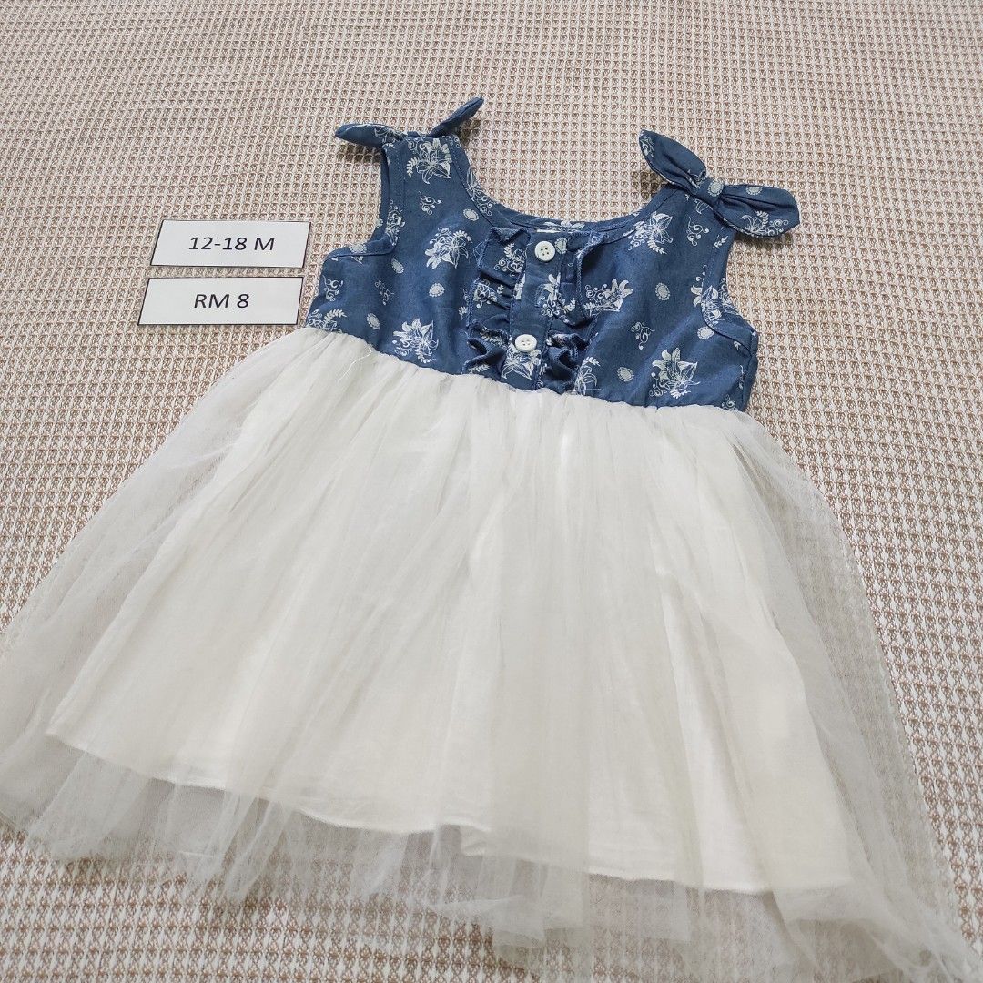 Dress tutu 12-18m (Category: Babies & Kids Fashion) located in Ipoh. Submitted by bybalqisctb (Listing ID 1382577935, Image 1). Description: .