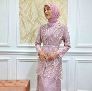 (Kategori: ) berada di . Dikirim oleh tokodiawan (ID iklan 1382568681, Gambar 1). Deskripsi: .