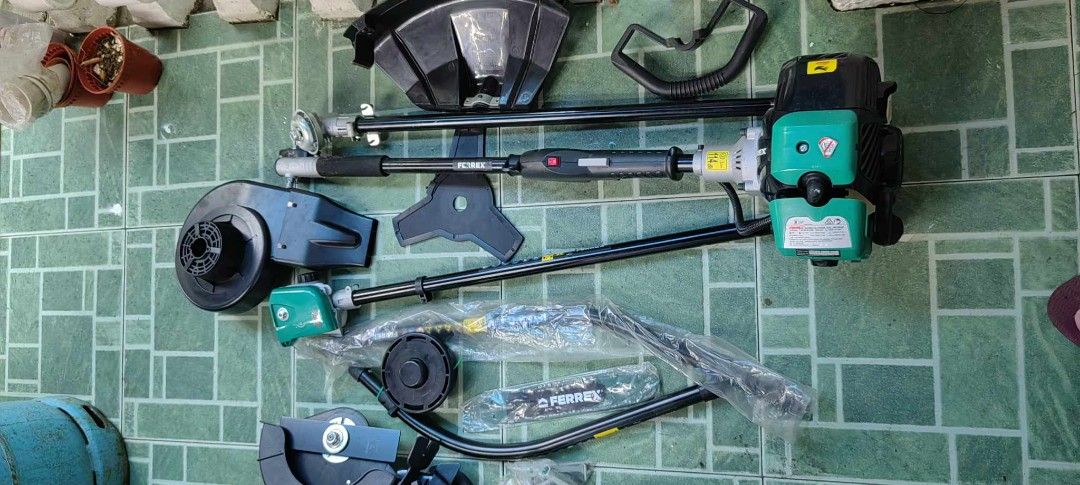 Ferrex Garden 6 in 1 Petrol tools (Category: Gardening Tools & Ornaments) located in Taytay. Submitted by mikz_1303 (Listing ID 1382608371, Image 2). Description: Ferrex Garden 6 in 1 Petrol tools Brandnew (open box) Grass Trimmer Brush Cutter Hedge Trimmer Pole Saw Edger attachment Blower attacment 2 stoke motor Complete 10k.