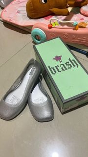 (Kategori: ) berada di . Dikirim oleh mayachmddd (ID iklan 1382613040, Gambar 1). Deskripsi: .