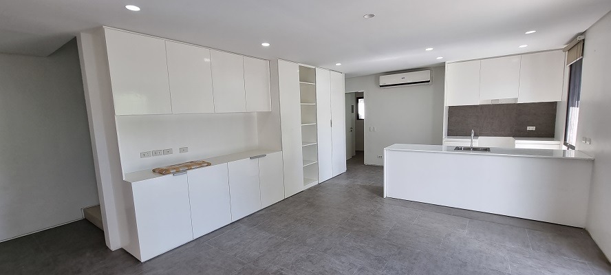 (Category: ) located in . Submitted by rickmanzano (Listing ID 1382641450, Image 1). Description: .