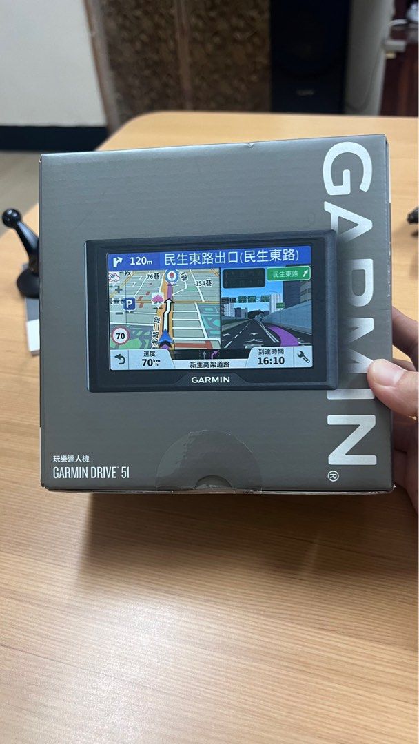 由 s8451024 (刊登 ID 1382563165，圖片 1) 提交，位於 台中市 (Taichung) 的 GARMIN Drive51 二手 (類別：汽機車零配件)，說明：GARMIN Drive 51，全部附件如圖，二手售出不退。