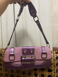(Category: ) located in . Submitted by kycakes (Listing ID 1382608374, Image 1). Description: .