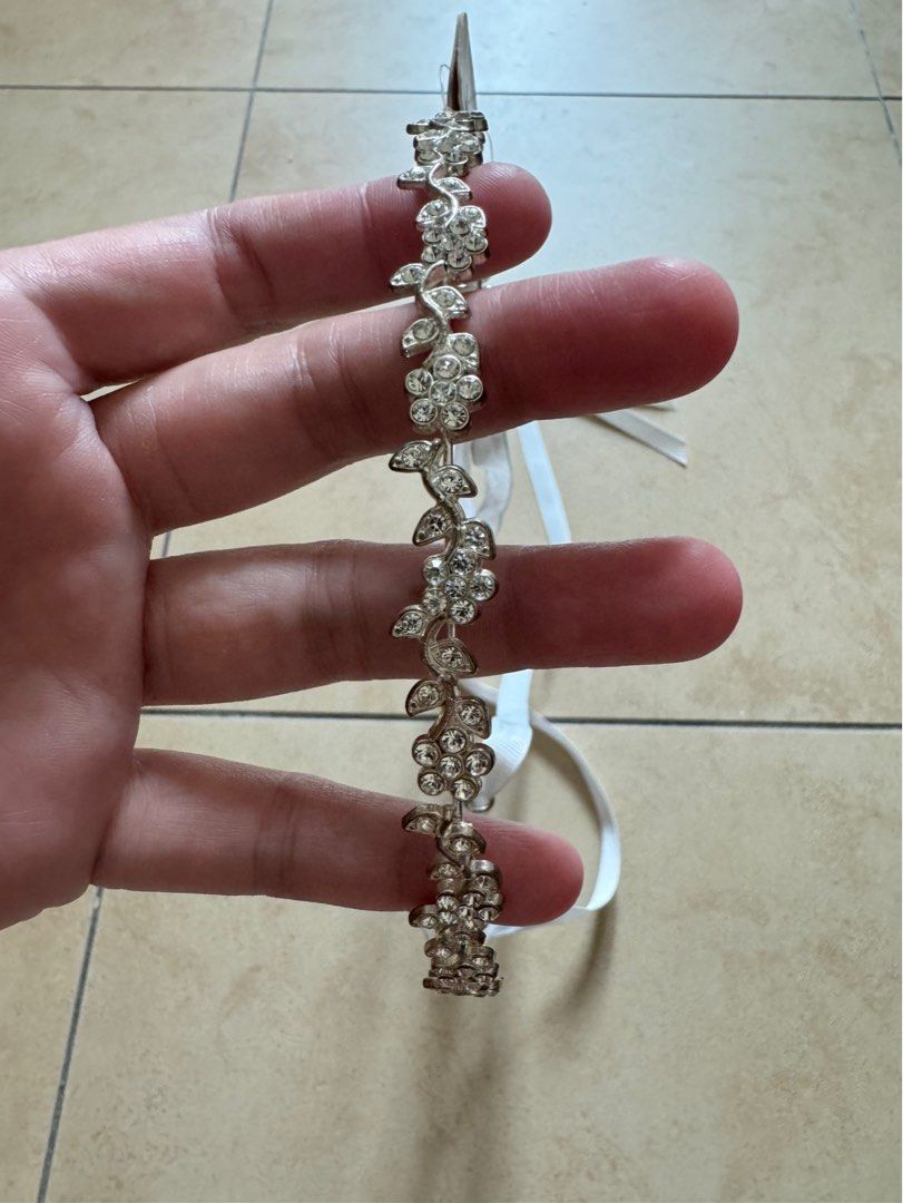 Hairscarf-New (Category: Babies & Kids Fashion) located in Seremban. Submitted by pop_pumpkin (Listing ID 1382503668, Image 2). Description: Hair scarf for kids Brand:Lovisa 2 item.