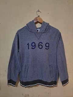 (Kategori: ) berada di . Dikirim oleh newcitycasual (ID iklan 1382626235, Gambar 1). Deskripsi: .