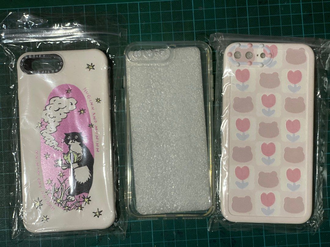 iPhone 8 plus phone case (Category: Cases & Sleeves) located in Antipolo. Submitted by doopiedoops (Listing ID 1382518281, Image 1). Description: Take all for 250.