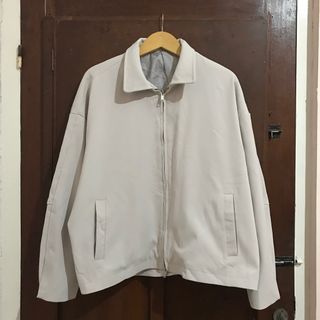 (Kategori: ) berada di . Dikirim oleh thriftedbyk (ID iklan 1382674441, Gambar 1). Deskripsi: .