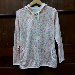 (Kategori: ) berada di . Dikirim oleh prelovedykza (ID iklan 1382612578, Gambar 1). Deskripsi: .