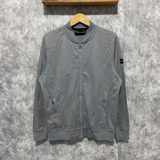 (Kategori: ) berada di . Dikirim oleh awulthrift (ID iklan 1382682674, Gambar 1). Deskripsi: .