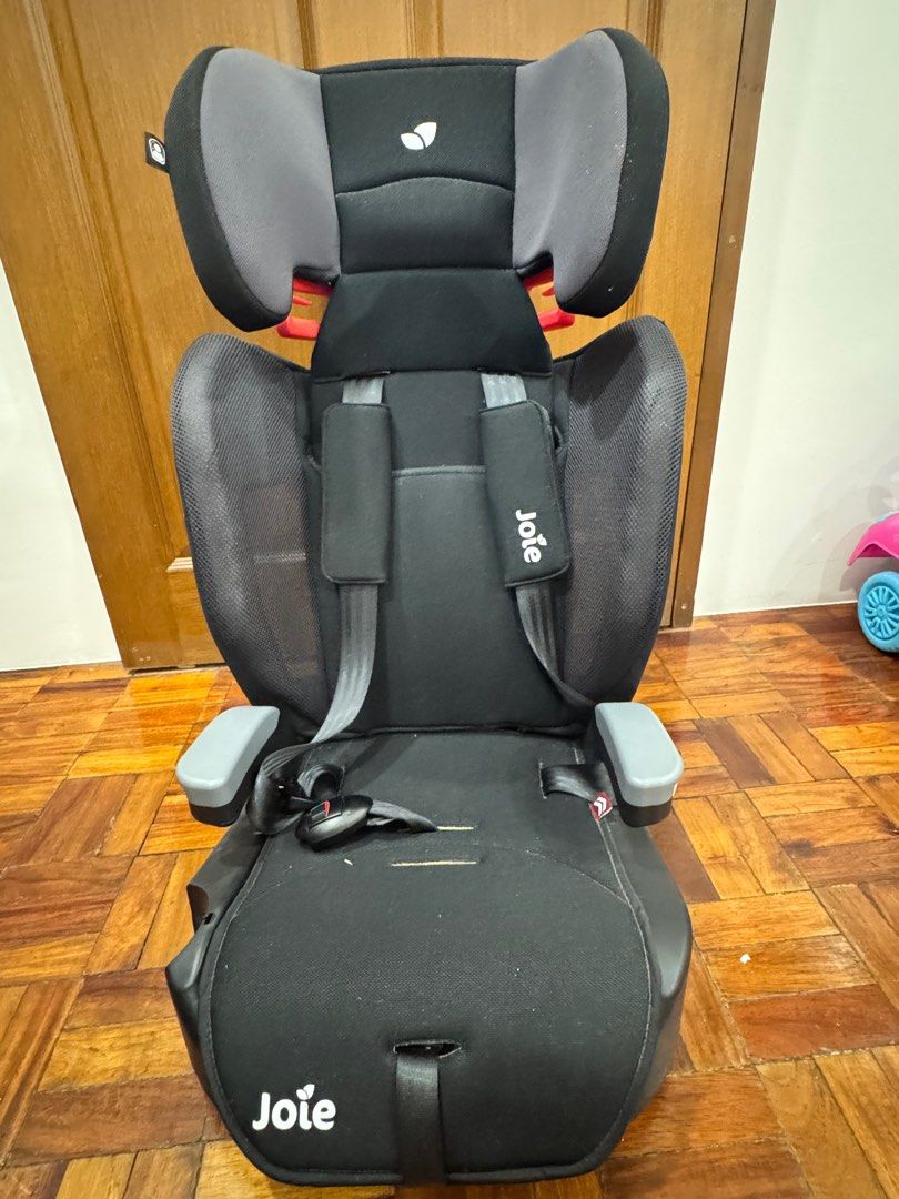 Joie Elevated Car seat (Category: Car Seats) located in Quezon City. Submitted by lexieshuu162243 (Listing ID 1382549935, Image 1). Description: Joie Elevated Car Seat Bought for 8000 pesos..
