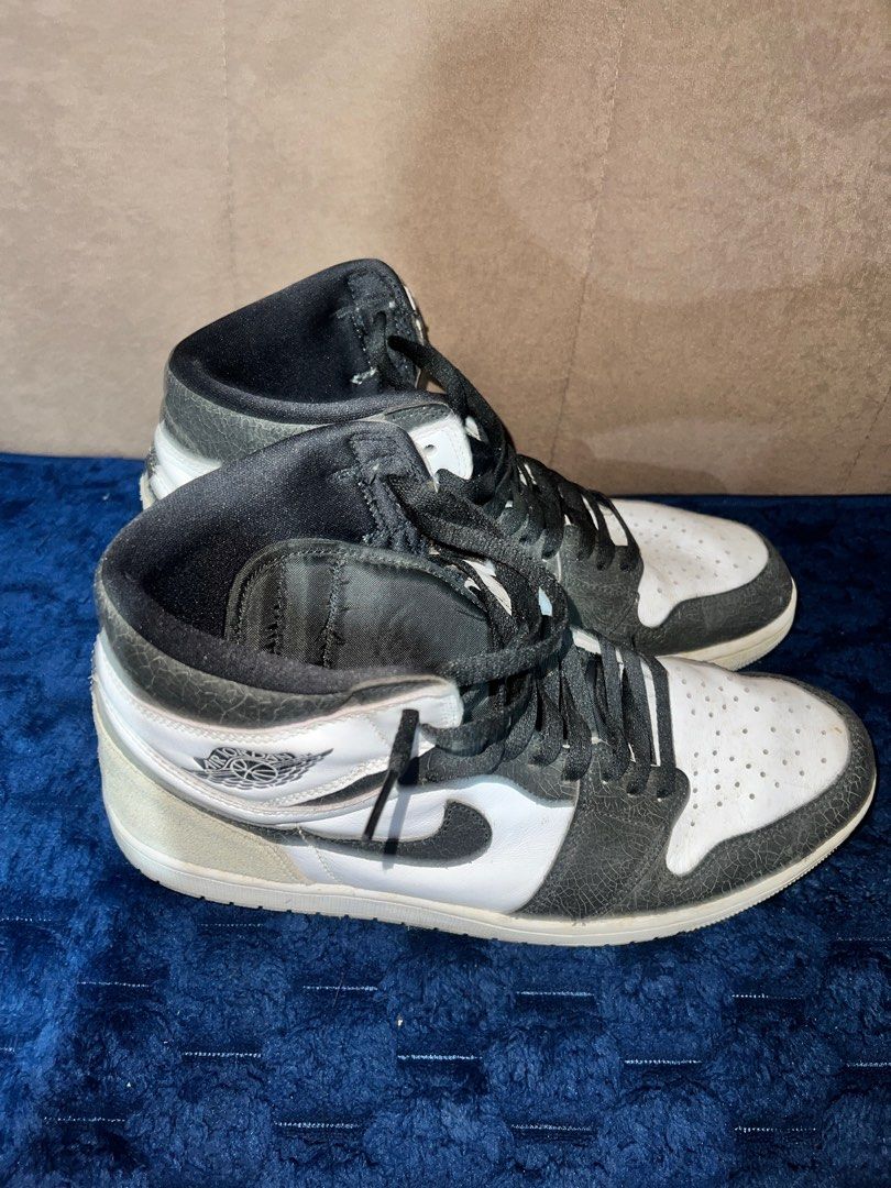 Jordan 1 Retro High OG Coral Bleached (Category: Casual Shoes) located in Manila. Submitted by squishym3 (Listing ID 1382541540, Image 3). Description: 👟 Guaranteed Authentic ✔️ Men’s Size 12 ✔️ No inclusions (can add replacement box upon request) 🔸 Minimal creasing – can look great once cleaned 💯 Good condition overall & perfect for daily wear 📦 Ships Everyday via J&T 🚗 LALAMOVE / GRAB available 💳 GCash / Bank Transfer Accepted 🛒 MINE NOW