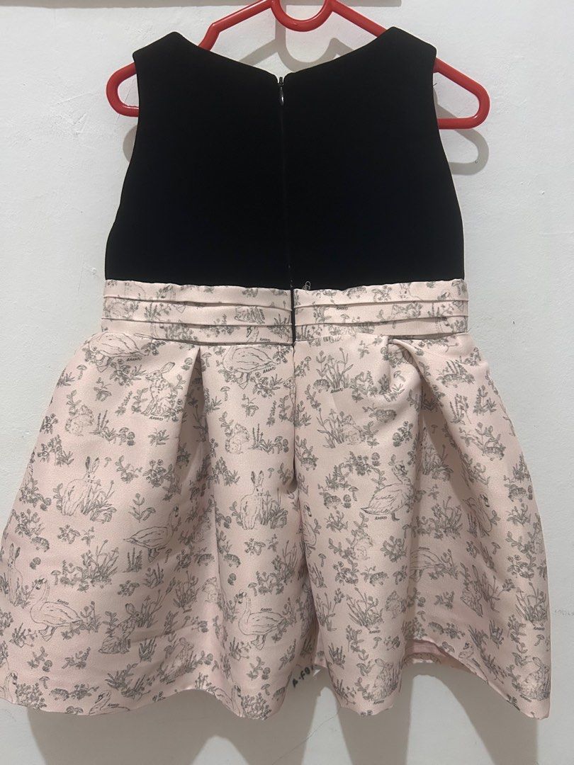 Kakapo Dress 2Y (Kategori: 1 hingga 3 tahun) berada di Jakarta Selatan. Dikirim oleh originalhand (ID iklan 1382594048, Gambar 2). Deskripsi: Good condition.