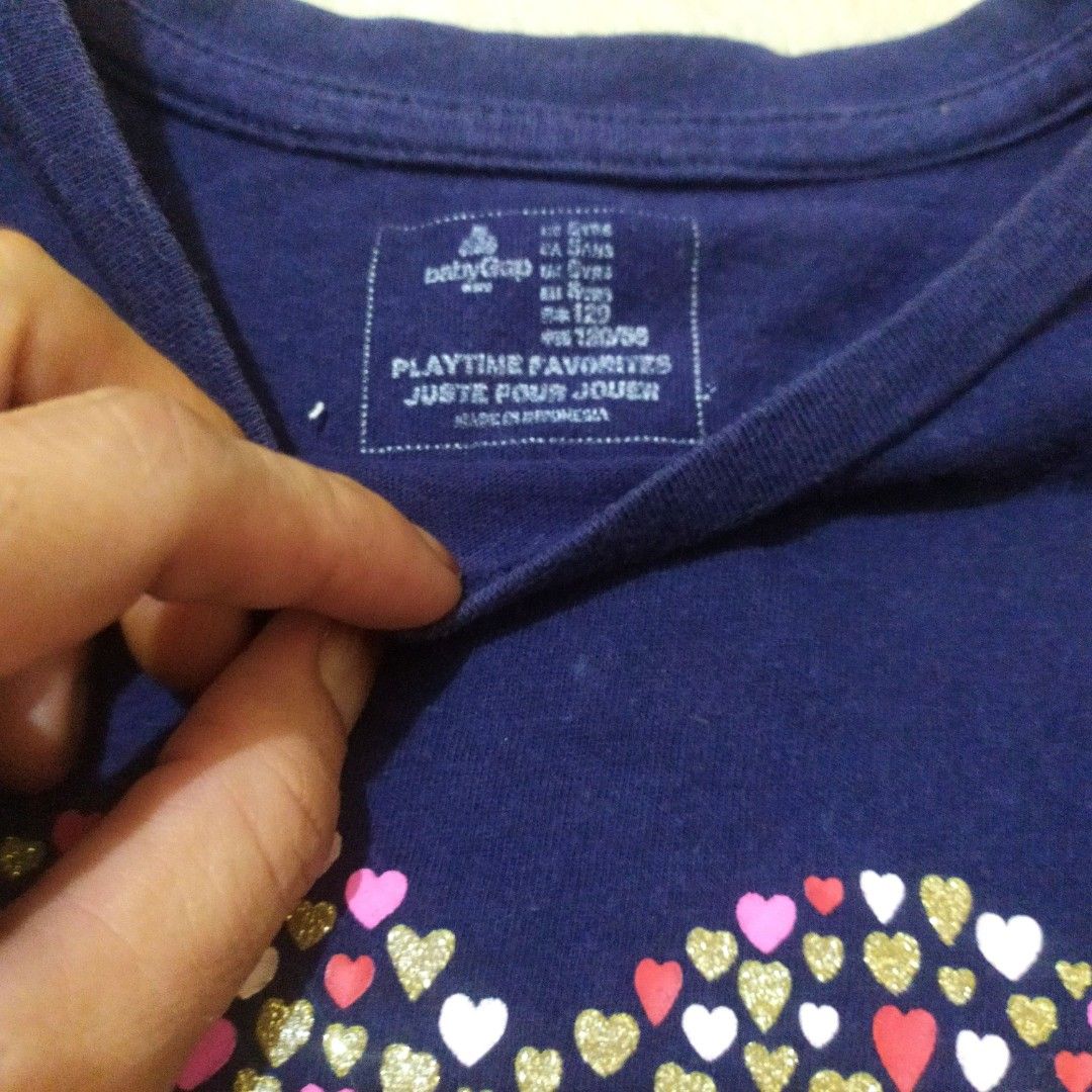 Kaos/Atasan Baby Gap size 4-6thn (Kategori: 4 hingga 7 tahun) berada di Depok. Dikirim oleh sarahshop_99 (ID iklan 1382616226, Gambar 2). Deskripsi: Good condition Warna navy size 120.