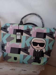 (Kategori: ) berada di . Dikirim oleh lulamyshop24 (ID iklan 1382535167, Gambar 1). Deskripsi: .