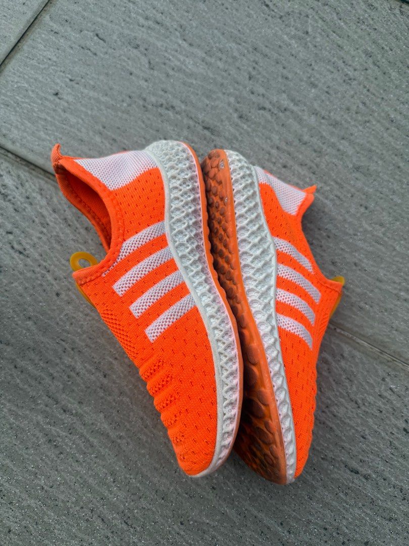 Kid budak kasut sport shoe 34 (Category: Babies & Kids Fashion) located in Kuala Lumpur. Submitted by yytan22 (Listing ID 1382508335, Image 2). Description: Size 34 U boleh cuci sendiri .