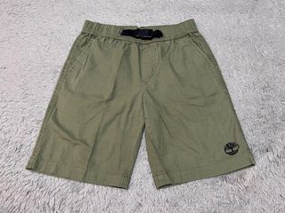 (Kategori: ) berada di . Dikirim oleh sultancuan308_thrift (ID iklan 1382500870, Gambar 1). Deskripsi: .