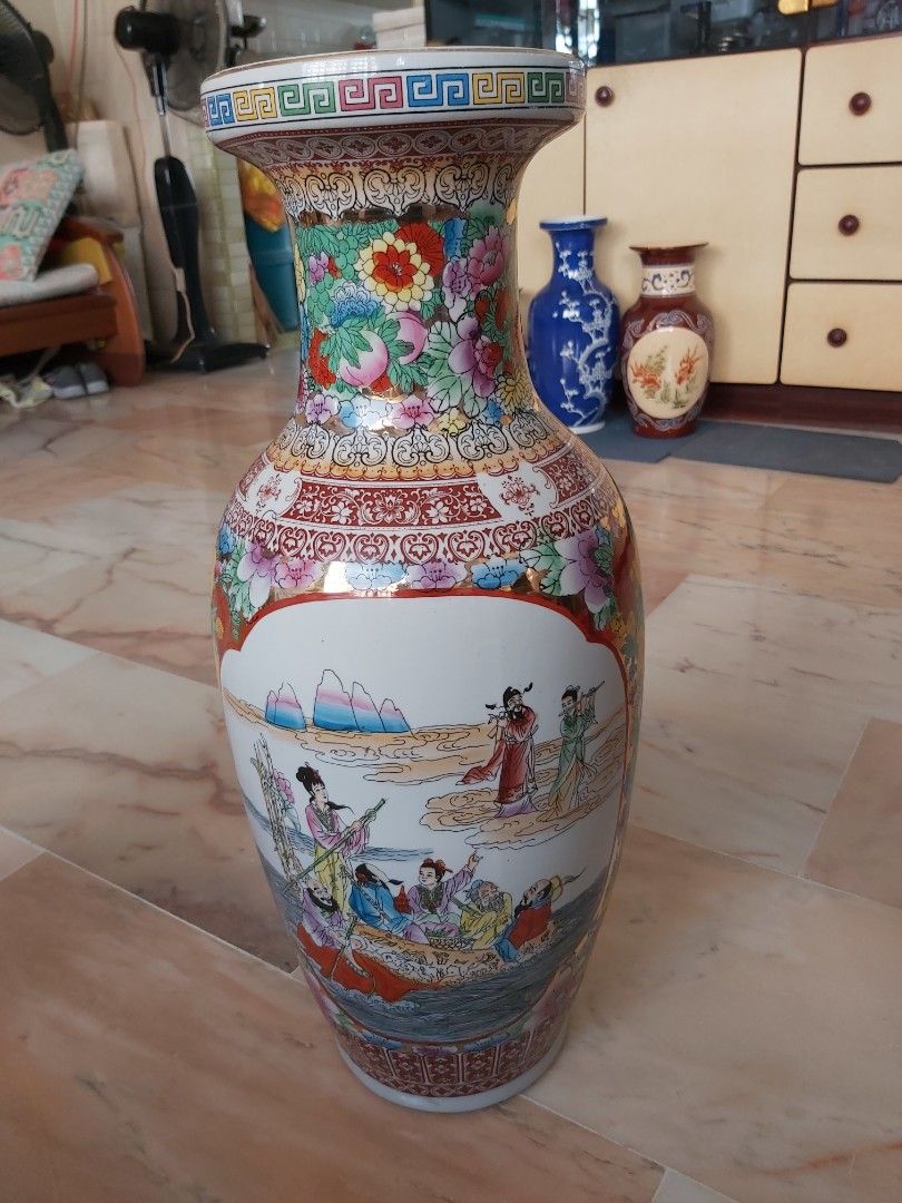 Large  Chinese Vase