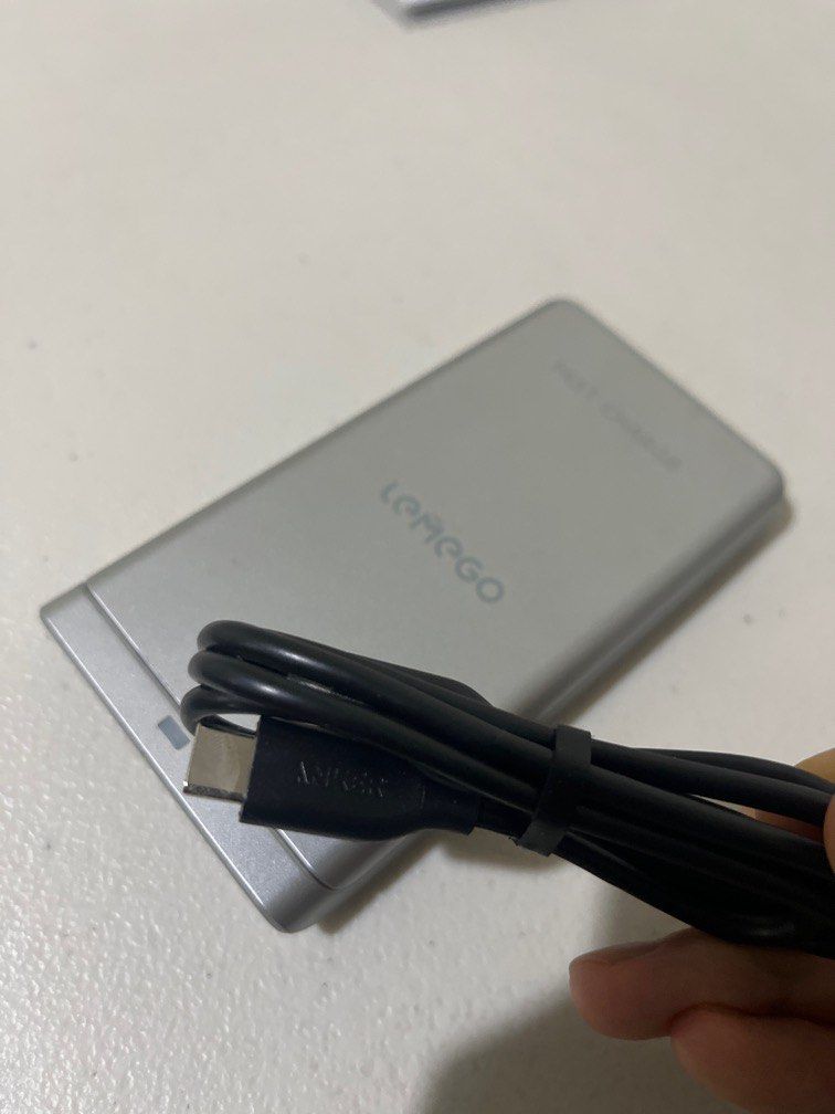 Lemego Wireless Charger with Anker Cable (Category: Chargers & Cables) located in San Juan City. Submitted by mnatividad (Listing ID 1382585016, Image 3). Description: Wireless Charger stand with light Input: 5V / 9V Output: 10W Anker usbc t usbc cable included (brand new).