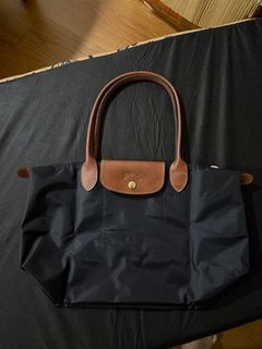 (Kategori: ) berada di . Dikirim oleh thecrownshopp (ID iklan 1382576647, Gambar 1). Deskripsi: .