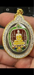 (Category: ) located in . Submitted by opulenceamulets (Listing ID 1382518344, Image 1). Description: .
