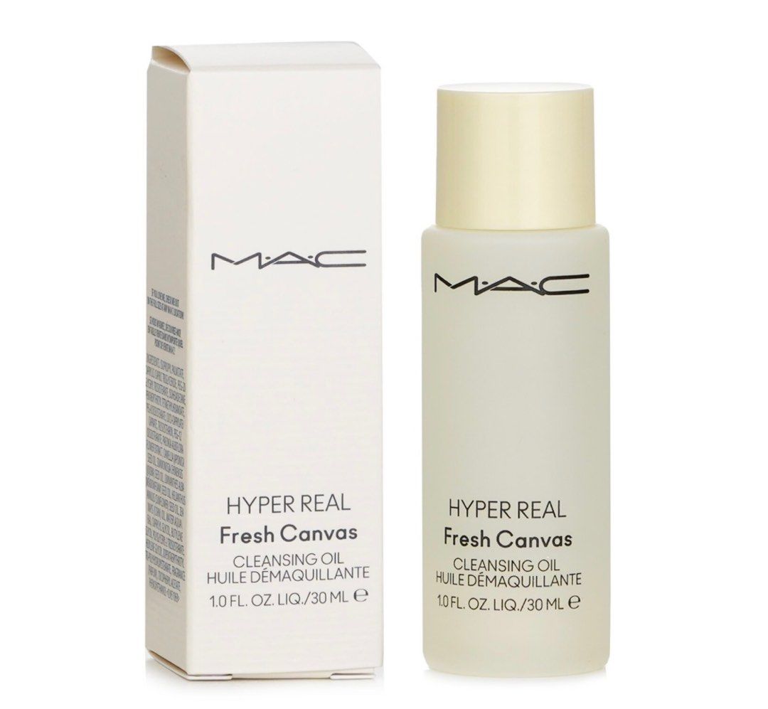 MAC Hyper Real Fresh Canvas Cleansing Oil 30ml (Category: Face Care) located in Manila. Submitted by styledbysha (Listing ID 1382683455, Image 1). Description: A lightweight science-backed oil-based cleansing oil. Helps gently yet effectively remove stubborn makeup pollutants & micro-dust. The cushion-like luxurious texture effortlessly glides on & rinses off skin without leaving a greasy residue. Formulated with resilient & rare Japanese Peony E