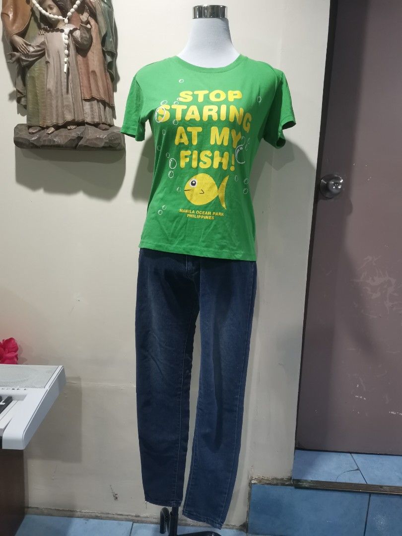 Manila Ocean Park Merch Green Tshirt (Category: Shirts) located in Makati City. Submitted by styledsecond_ (Listing ID 1382507428, Image 3). Description: 📝NOTES: • For sure buyers only, please. • No cancellation of orders upon confirmation. • No return, no exchange. • No Reservation • Kindly manage your expectations, as the items are pre-loved clothing. • Color may vary due to lighting 💵MODE OF PAYMENT: UB, Psbank, GCash, Paymaya 📚 MODE OF DEL