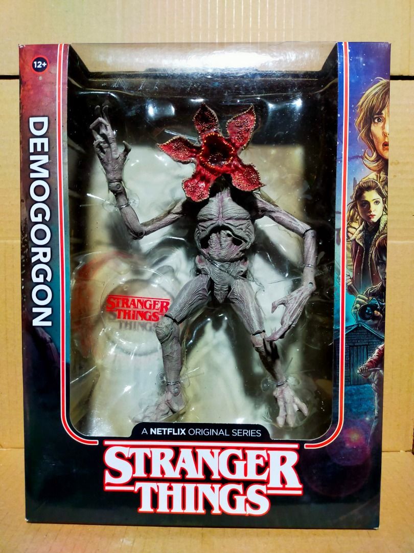 McFarlane Stranger Things Demogorgon 10" (Category: Figurines & Statues) located in Quezon. Submitted by sug0it0ys (Listing ID 1371568602, Image 1). Description: *Kindly read before messaging offers. Click on the ad to see full details. No Trades ❌ Pass on Low offers ❌ No Long Reservations ❌ ================= McFarlane Stranger Things Demogorgon 10" *2018 release *SEALED ================== *Free shipping via LBC Payment Methods: 1. GCASH - door t