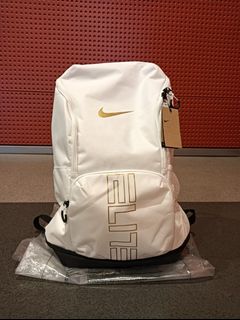 (Category: ) located in . Submitted by Genuinesports (Listing ID 1382643658, Image 1). Description: .