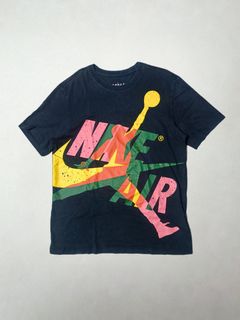 (Category: ) located in . Submitted by just.thrifting (Listing ID 1382601755, Image 1). Description: .
