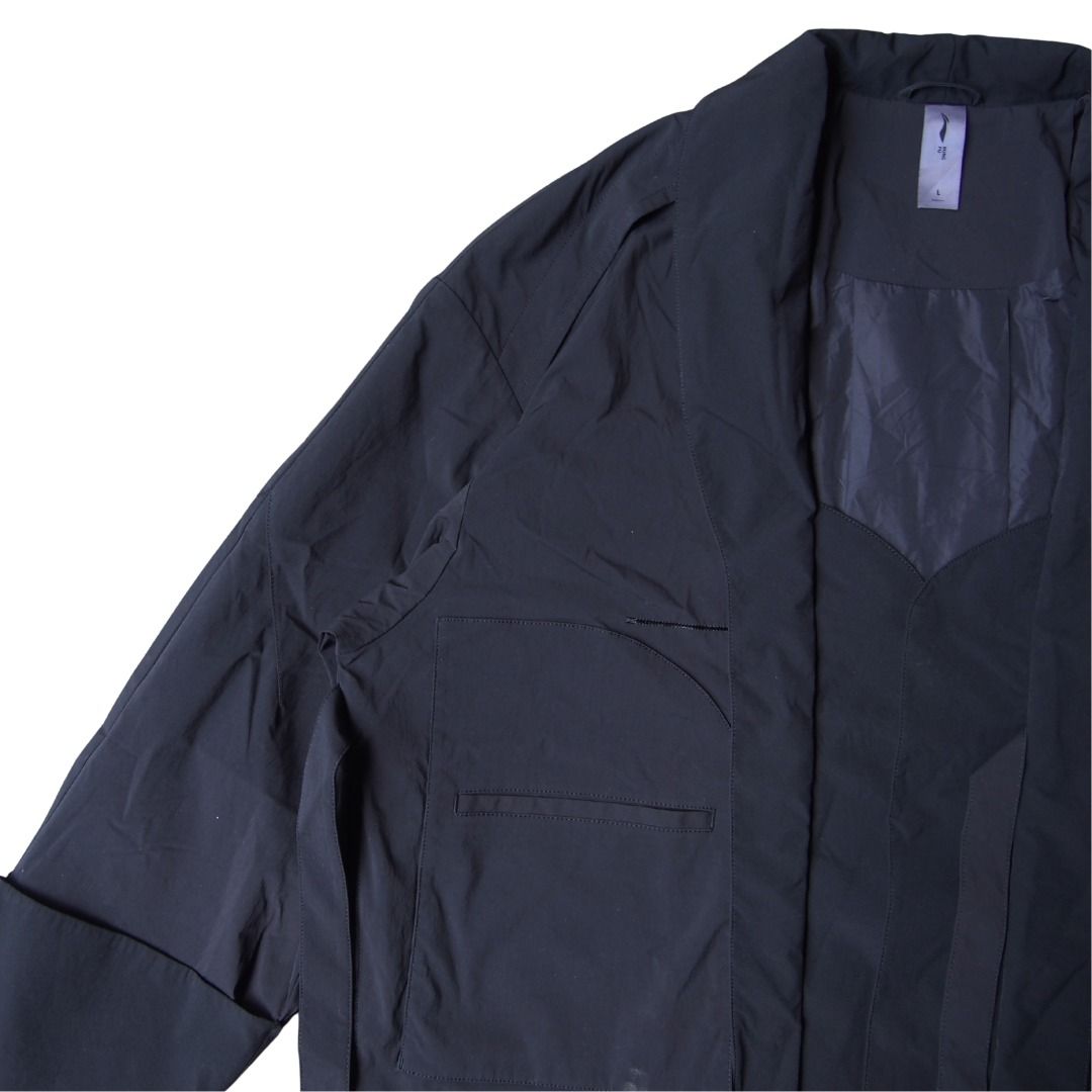 Nylon Techwear Kimono by KungFu (Category: Coats, Jackets and Outerwear) located in Rodriguez. Submitted by tygryskus_picks (Listing ID 1382579615, Image 2). Description: Nice and breathable nylon fabric Boxy Fit 2-closure system Width - 28" Length -29".
