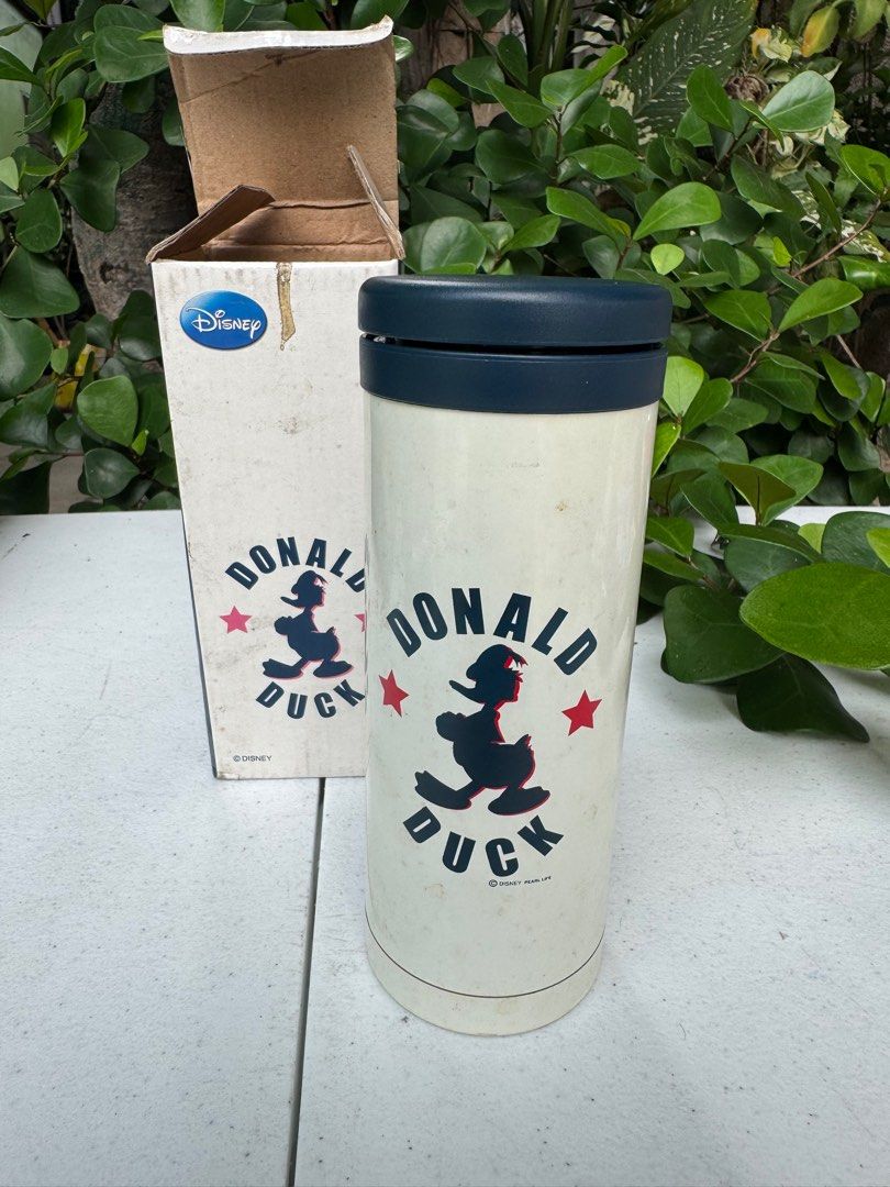 One piece Donald Duck flask (Category: Coffee & Tea Tableware) located in Davao. Submitted by parteawares2 (Listing ID 1382569235, Image 2). Description: One piece Donald Duck hot and cold flask brand new with box .