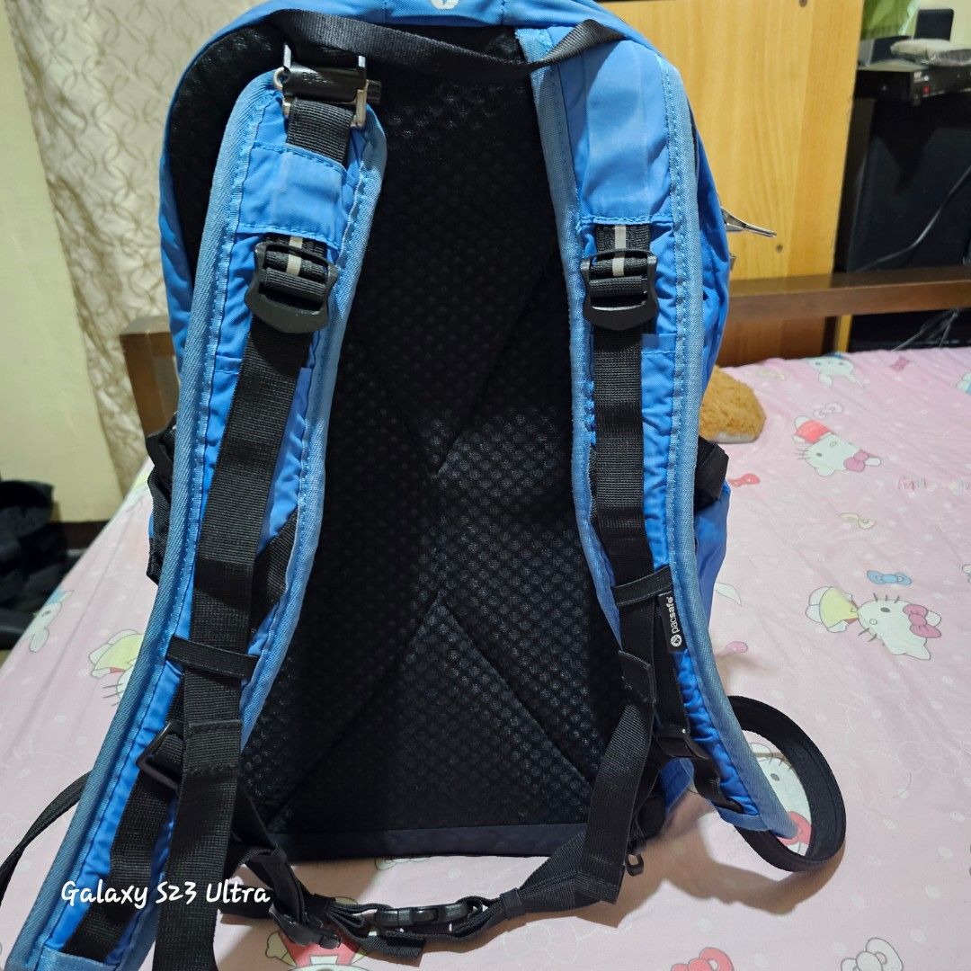 Pacsafe Vibe 25 Backpack (Category: Backpacks) located in Quezon City. Submitted by bagsforless16 (Listing ID 1382540448, Image 3). Description: Anti-Theft RFID Backpack 2 Main Zip Compartments Laptop, Tablet Padded Slot Multiple Organizer 2 Side Pockets Lockable Zips Water Resistant Adjustable Strap Recycled Polyester Size: 18.9" x 11" x 7.5".