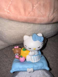 (Category: ) located in . Submitted by romikitty (Listing ID 1382606503, Image 1). Description: .