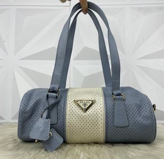 (Kategori: ) berada di . Dikirim oleh bagsie.vintage (ID iklan 1382551095, Gambar 1). Deskripsi: .