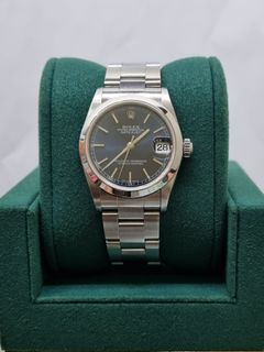 (Category: ) located in . Submitted by ngeehoewatches (Listing ID 1382627306, Image 1). Description: .