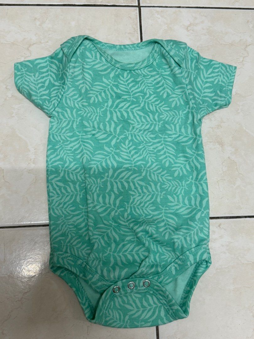 Rompers for 3 (Category: Babies & Kids Fashion) located in Taiping. Submitted by aqilahyop (Listing ID 1382641587, Image 2). Description: What you is what you get.