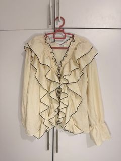 (Category: ) located in . Submitted by pizzas.preloved (Listing ID 1382539129, Image 1). Description: .