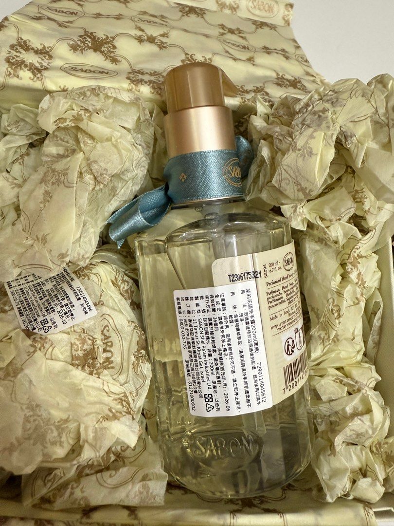 由 sandy800809 (刊登 ID 1382623661，圖片 2) 提交，位於 新竹市 (Hsinchu City) 的 SABON護手霜 洗手露組合 (類別：美甲、手部保養)，說明：。