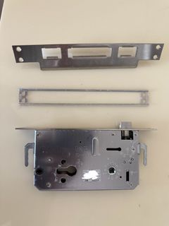 （分類：）位於 。 由 peterbla 提交（商品編號 1382520099，圖片 1）。簡介： 。