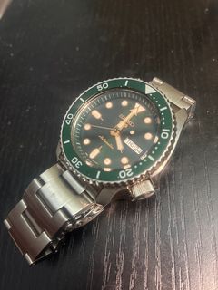 （分類：）位於 。 由 bradletttkwan 提交（商品編號 1382572963，圖片 1）。簡介： 。