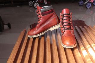 (Kategori: ) berada di . Dikirim oleh hasianpreloved (ID iklan 1382535028, Gambar 1). Deskripsi: .