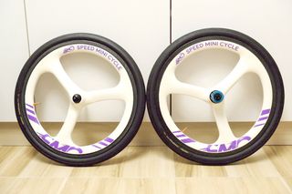 （分類：）位於 。 由 kit0619 提交（商品編號 1381767911，圖片 1）。簡介： 。