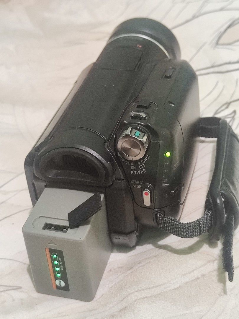 Sony hdr-hc9 (Japan) mini dv tapes. (Category: Video Cameras) located in Manila. Submitted by olx156 (Listing ID 1382579212, Image 2). Description: (wysiwyg )what you see is what you get. since most of the items vintage & rare (untested) payment first thru gcash shipping within the day lalamove metro manila only outside metro manila can be ship via flash express / jnt / lbc.