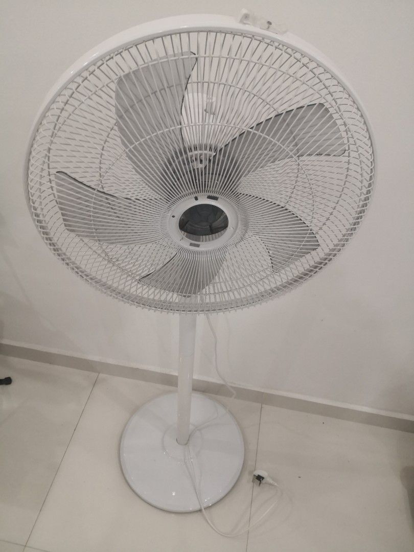 Standing fan65074655437314111
