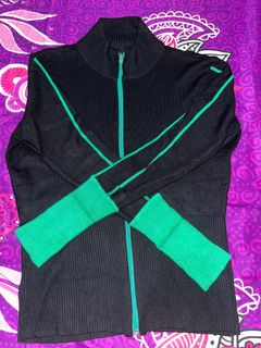 (Kategori: ) berada di . Dikirim oleh thriftprelovedbelut (ID iklan 1382519951, Gambar 1). Deskripsi: .