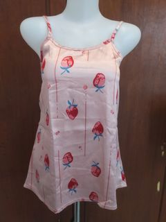 (Kategori: ) berada di . Dikirim oleh dilia_fashion_shop (ID iklan 1382602870, Gambar 1). Deskripsi: .